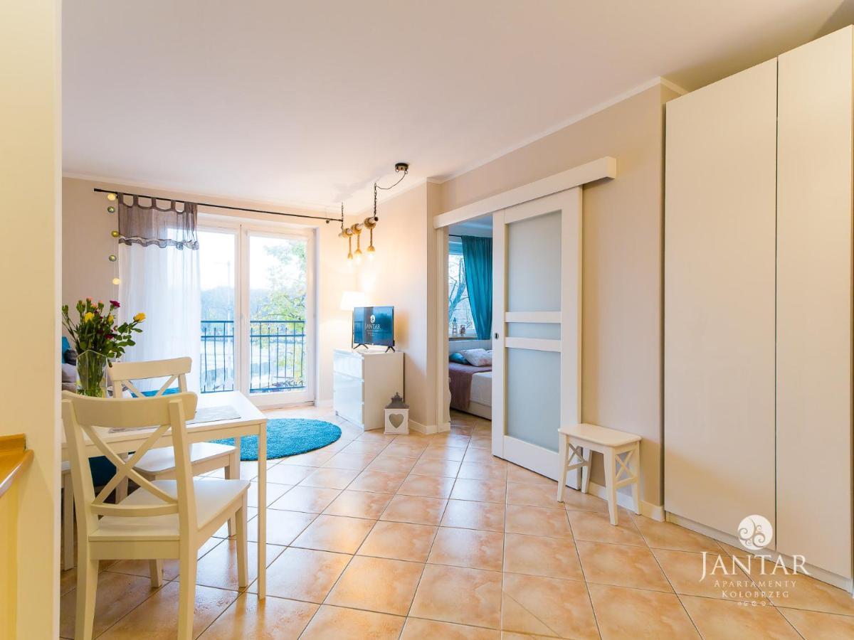Port Kolobrzeg Str Towarowa By Jantar Apartamenty Колобжег Екстер'єр фото